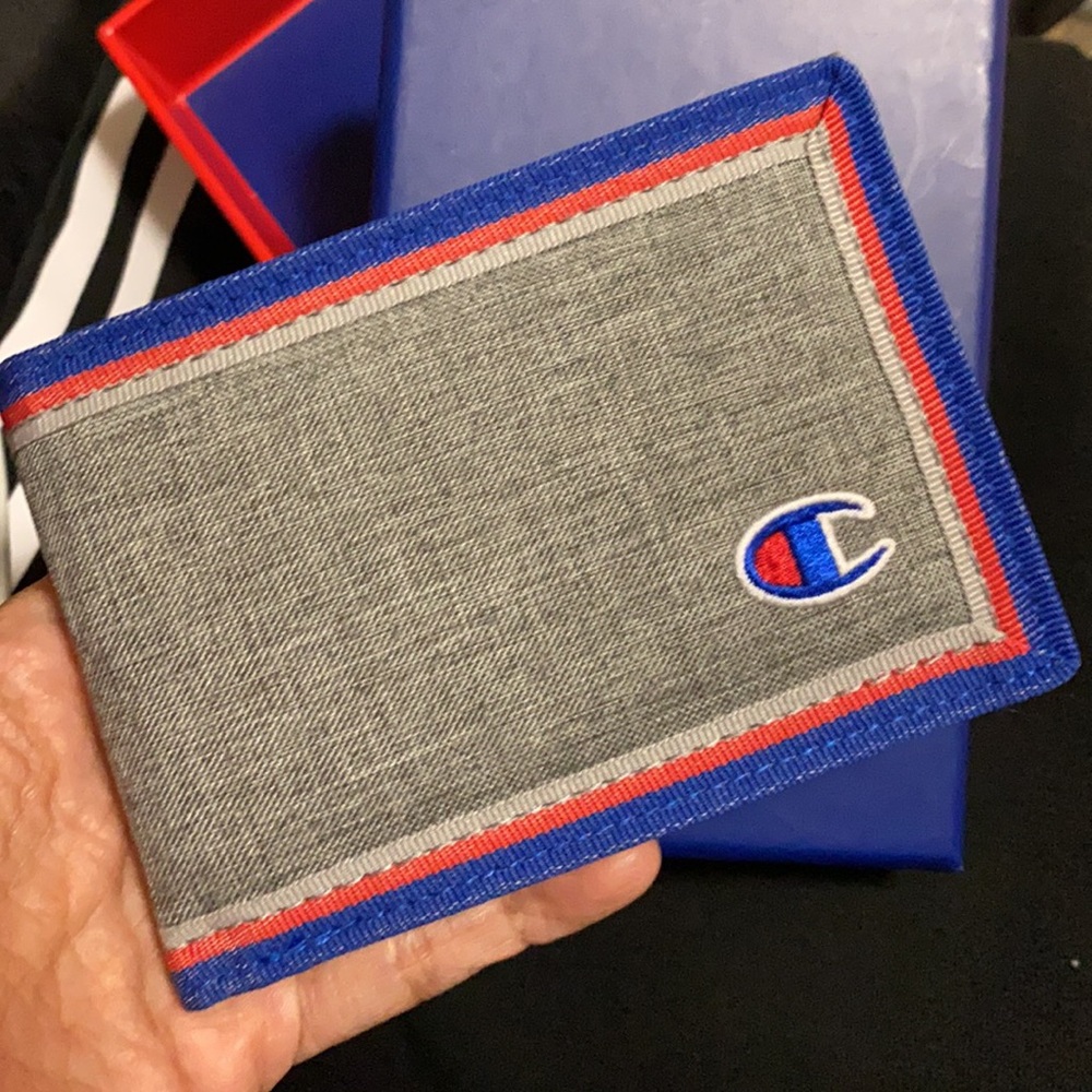 Champion wallet